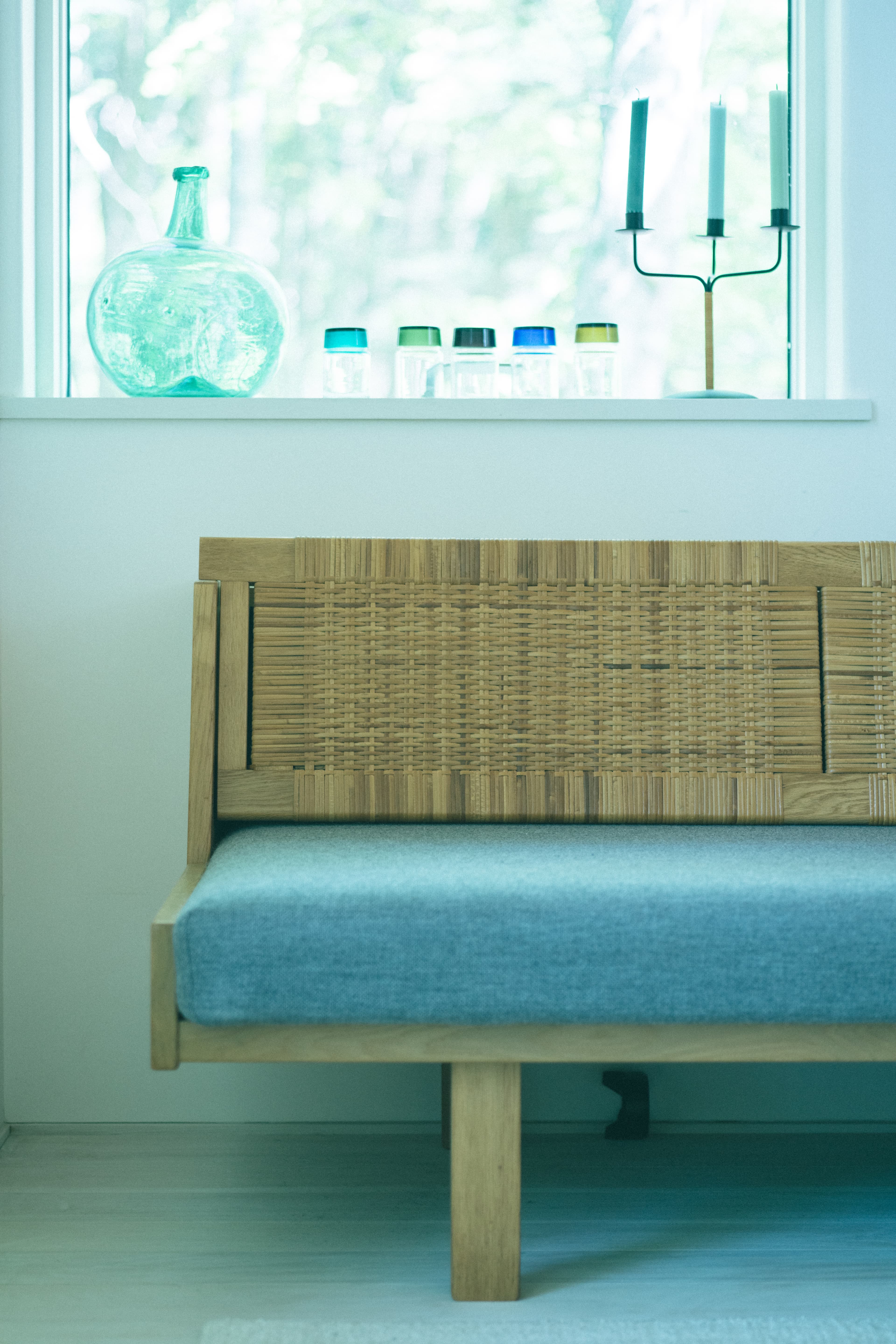 haluta hotelli still — ベンチ